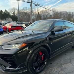 2023 LAMBORGHINI URUS